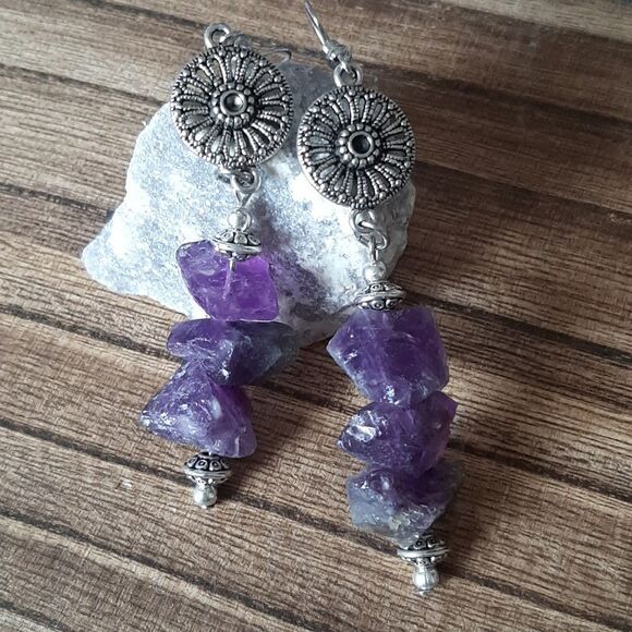 wicked Obscura Jewelry - Amethyst Drop Earrings